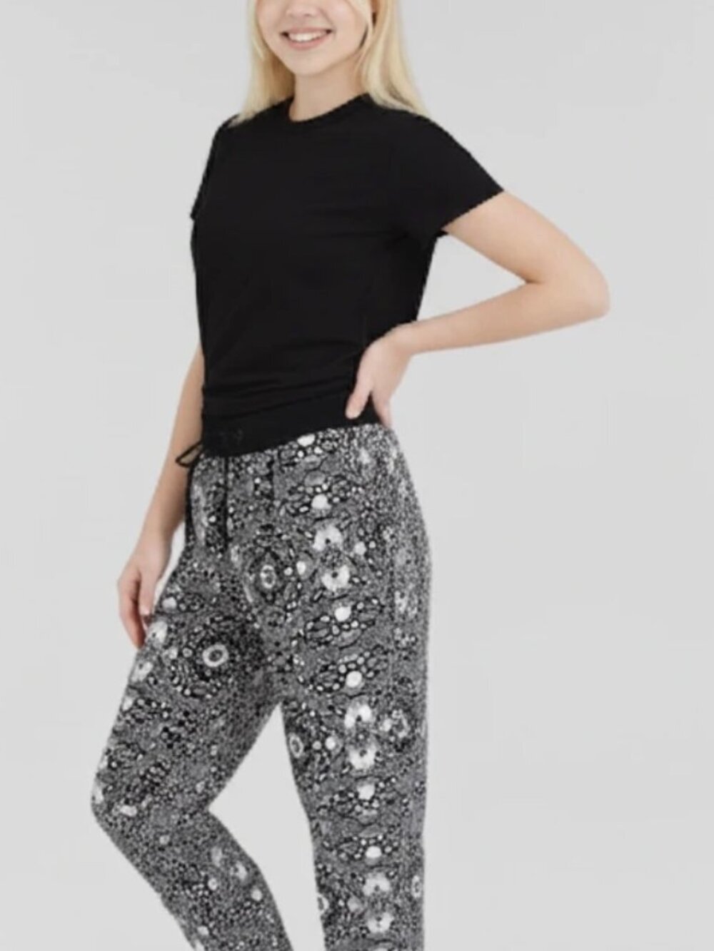 Sanctuary Black White Medallion Print Jogger Pant Drawstring Pockets Size S
